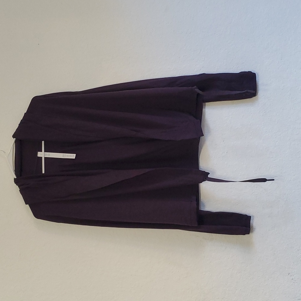 Lululemon Ready to Rulu Wrap Boysenberry size 6